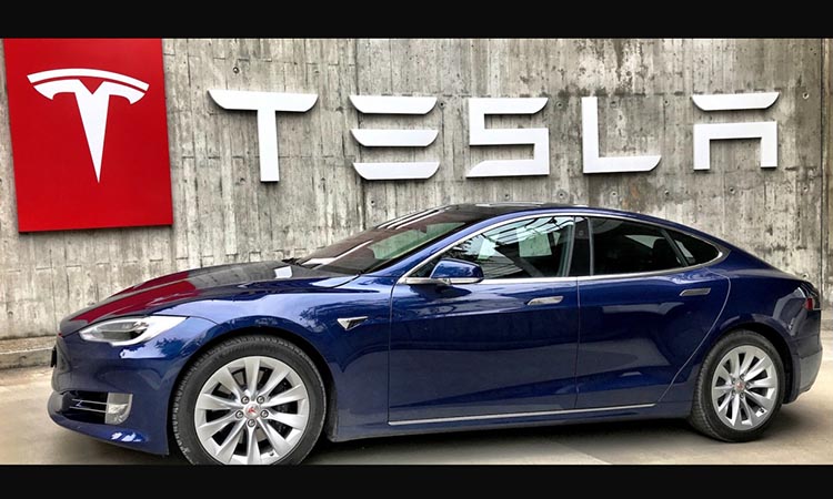 Cómo invertir en Tesla desde España